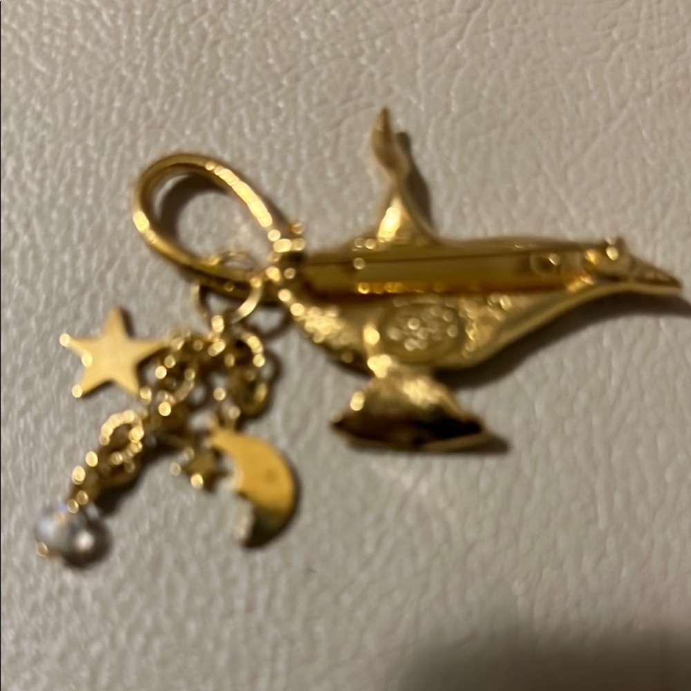 Gold Magic Lamp Brooch with Crystal Accents Vintage - Picture 2 of 4